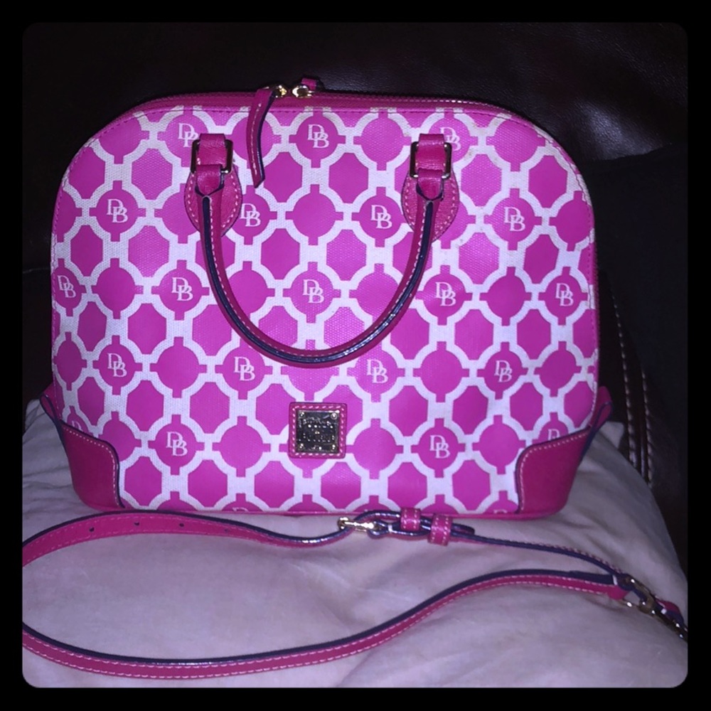 Rare find Authentic Dooney and Burke purse